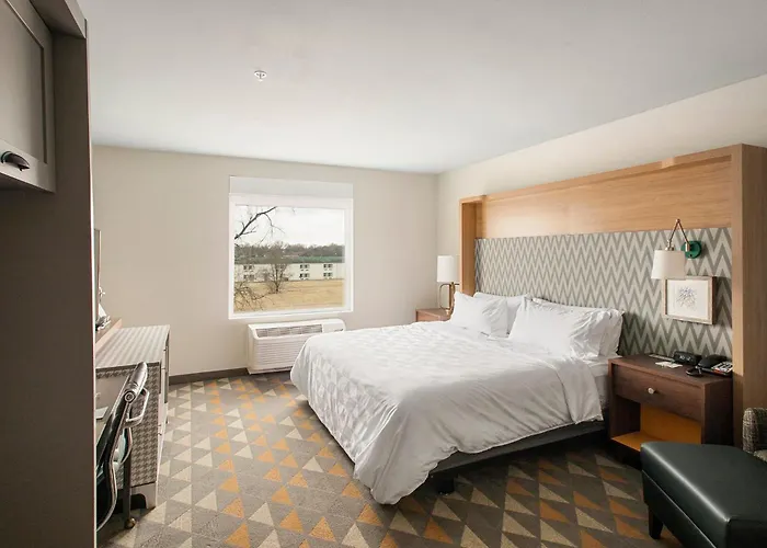 & Decatur-forsyth By Ihg Hotel