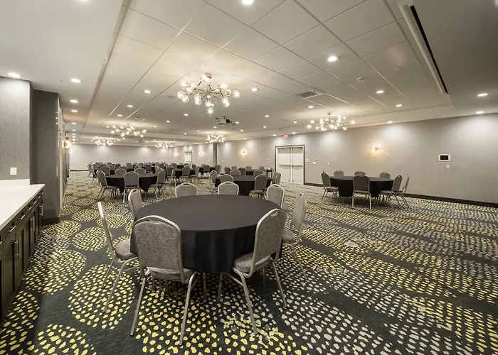 Hotel & Decatur-forsyth By Ihg Decatur